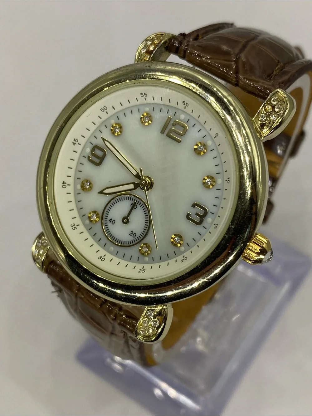 Men’s ^^^ Gold-Tone *** Iced  Crystal Accent Watch ^^^ Tan  Brown Leather Strap